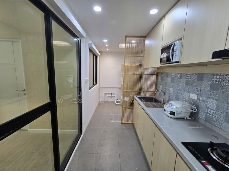 Anasiri Ramkhamhaeng, Bangkok, Ramkhamhaeng 122, Khlong Song Ton Nun, Lat Krabang, Bangkok, 3 Bedrooms, 99 sqm, Townhouse For Rent, by Dontida Wisetphanit, 500299107 - DDproperty.com