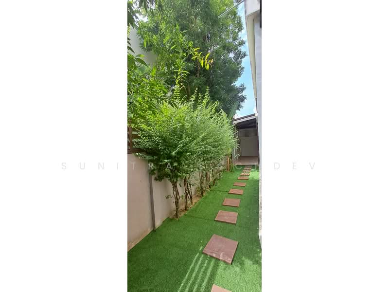 Villette City Pattanakarn 38, Bangkok, Phatthanakan Road, Prawet, Bangkok, 4 Bedrooms, 235 sqm, Townhouse For Sale, by Sunitra Sachdev, 500299109 - DDproperty.com