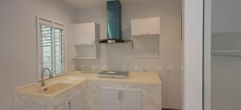 Villette City Pattanakarn 38, Bangkok, Phatthanakan Road, Prawet, Bangkok, 4 Bedrooms, 235 sqm, Townhouse For Sale, by Sunitra Sachdev, 500299109 - DDproperty.com