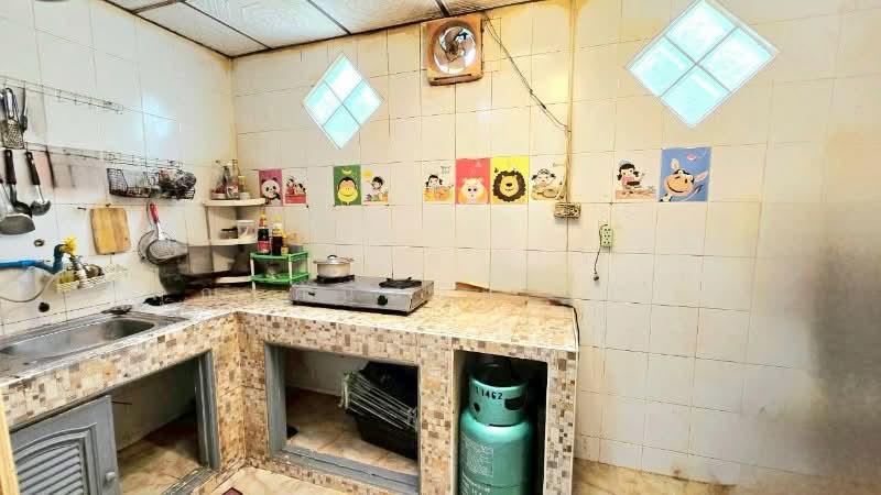 Baan Phrueksa D, Pathum Thani, Liab Klong Sam Road, Khlong Sam, Khlong Luang, Pathum Thani, 2 Bedrooms, 100 sqm, Townhouse For Sale, by คุณ ศันสนีย์ (เก๋), 500299116 - DDproperty.com