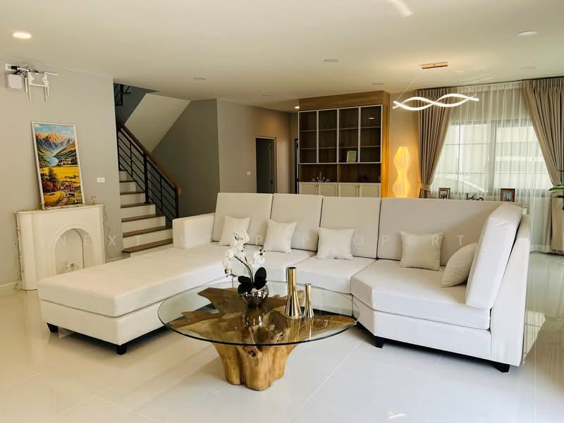 Centro Bangna, Samut Prakan, 111 Soi 3, Bang Kaeo, Bang Plee, Samut Prakan, 4 Bedrooms, 280 sqm, Single Detached House For Rent, by Sunny Next step, 500299121 - DDproperty.com
