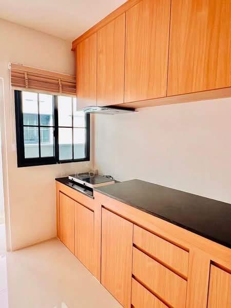 Centro Bangna, Samut Prakan, 111 Soi 3, Bang Kaeo, Bang Plee, Samut Prakan, 4 Bedrooms, 280 sqm, Single Detached House For Rent, by Sunny Next step, 500299121 - DDproperty.com