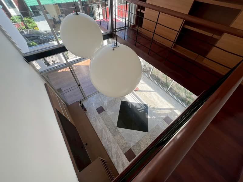 Baan Areesamphan Soi 4, Bangkok, Phaya Thai, Bangkok, 2 Bedrooms, 400 sqm, Single Detached House For Sale, by มาลี สุธน, 500299128 - DDproperty.com