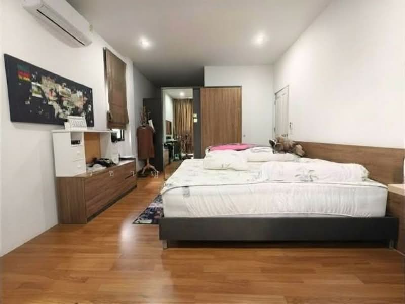 The Ricco Residence Wongwaen-Hathairat : เดอะริคโค้ เรสซิเดนซ์ วงแหวนฯ-หทัยราษฎร์, กรุงเทพ, ถนนไทยรามัญ, สามวาตะวันตก, คลองสามวา, กรุงเทพ, 170 ตร.ม., บ้านเดี่ยว ขาย, โดย วิชาญ ก้าวหน้า, 500299195 - DDproperty.com