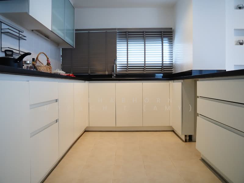 Shama Ekamai Bangkok, Bangkok, Ekamai Soi 8, Sukhumvit 63 Road, Phra Kanong Nua, Watthana, Bangkok, 3 Bedrooms, 250 sqm, Condo For Rent, by Juthabhorn Uppachit (Amy), 500299205 - DDproperty.com
