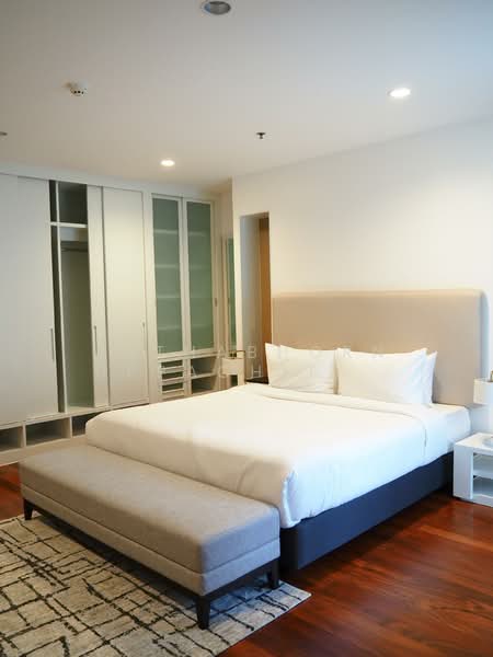 Shama Ekamai Bangkok, Bangkok, Ekamai Soi 8, Sukhumvit 63 Road, Phra Kanong Nua, Watthana, Bangkok, 3 Bedrooms, 250 sqm, Condo For Rent, by Juthabhorn Uppachit (Amy), 500299205 - DDproperty.com