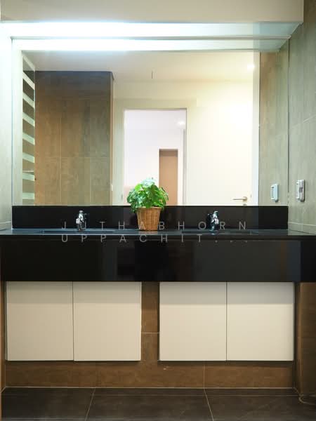 Shama Ekamai Bangkok, Bangkok, Ekamai Soi 8, Sukhumvit 63 Road, Phra Kanong Nua, Watthana, Bangkok, 3 Bedrooms, 250 sqm, Condo For Rent, by Juthabhorn Uppachit (Amy), 500299205 - DDproperty.com
