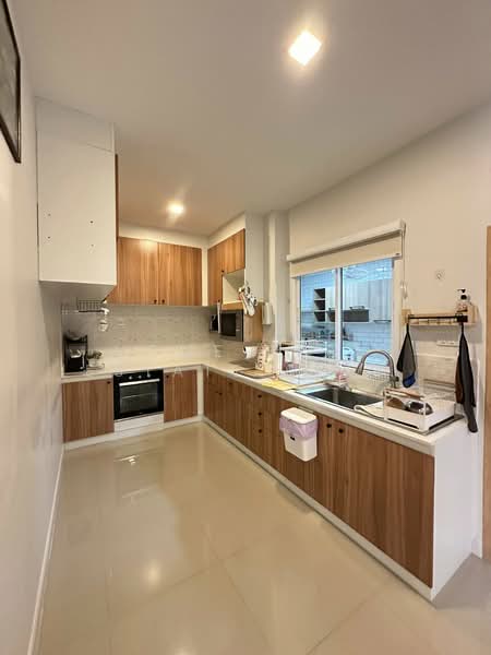 อำเภอบางละมุง ชลบุรี, Chon Buri (Pattaya), Bang Lamung, Bang Lamung (Pattaya), Chon Buri (Pattaya), 3 Bedrooms, 250 sqm, Single Detached House For Sale, by HOME Real Estate Service, 500299211 - DDproperty.com