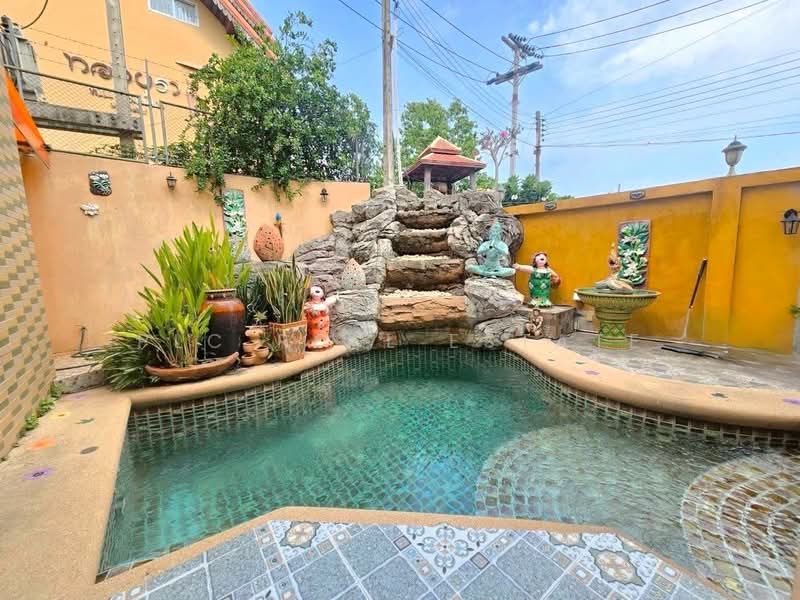 Pool Villa for Sale Jomtien Beach Pattaya, Chon Buri (Pattaya), Bang Lamung, Bang Lamung (Pattaya), Chon Buri (Pattaya), 5 Bedrooms, 268 sqm, Villa For Sale, by PLC real estate, 500299223 - DDproperty.com