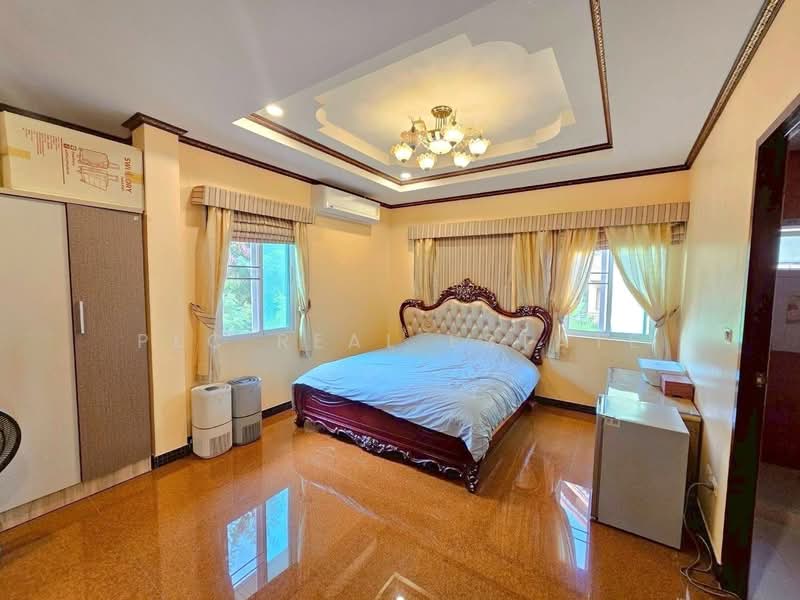 Pool Villa for Sale Jomtien Beach Pattaya, Chon Buri (Pattaya), Bang Lamung, Bang Lamung (Pattaya), Chon Buri (Pattaya), 5 Bedrooms, 268 sqm, Villa For Sale, by PLC real estate, 500299223 - DDproperty.com