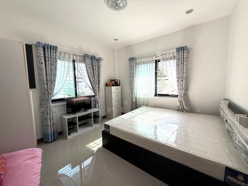 หมู่บ้านโชติกา พลัส พานทอง (Chotika Plus Phanthong), Chon Buri (Pattaya), Phan Thong, Chon Buri (Pattaya), 3 Bedrooms, 120 sqm, Semi-Detached House (Twin House) For Sale, by The Best Property  แอน, 500299241 - DDproperty.com