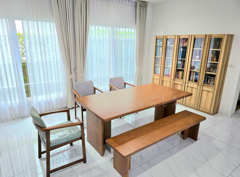 แกรนดิโอ 2 วิภาวดี-รังสิต, Pathum Thani, วิภาวดี-รังสิต, Bang Phun, Muang Pathum Thani, Pathum Thani, 5 Bedrooms, 251 sqm, Single Detached House For Rent, by Forty-Six Real Estate Group, 500299322 - DDproperty.com