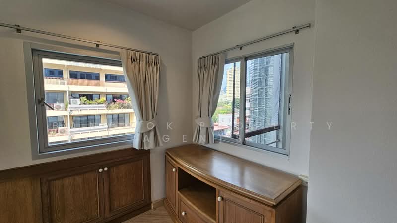 P.W.T. Mansion, Bangkok, 173/6 Soi Sukhumvit 16, Khlong Toei, Bangkok, 3 Bedrooms, 165 sqm, Condo For Rent, by BANGKOK PROPERTY AGENTS, 500299333 - DDproperty.com
