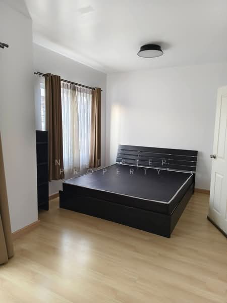 The Village 2 Bangna km.8, Samut Prakan, Soi Mahachai, Bang Na-Trat Road, Bangphli Yai, Bang Plee, Samut Prakan, 3 Bedrooms, 134 sqm, Townhouse For Rent, by Next step property, 500299363 - DDproperty.com