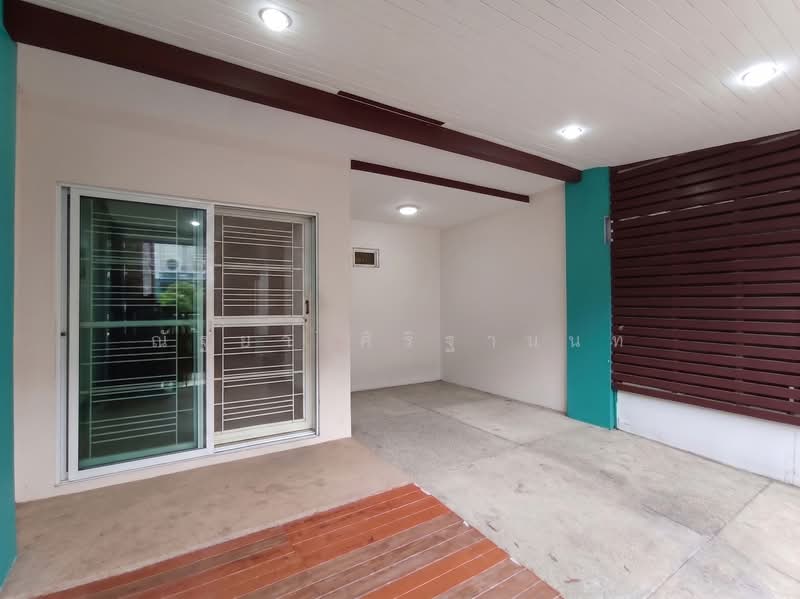 Pruksa Town Nexts Ramindra-Wongwaen, Bangkok, Phraya Suren Road, Bang Chun, Khlong Sam Wa, Bangkok, 3 Bedrooms, 100 sqm, Townhouse For Sale, by ณัฐยา ศิริฐานนท์, 500299385 - DDproperty.com