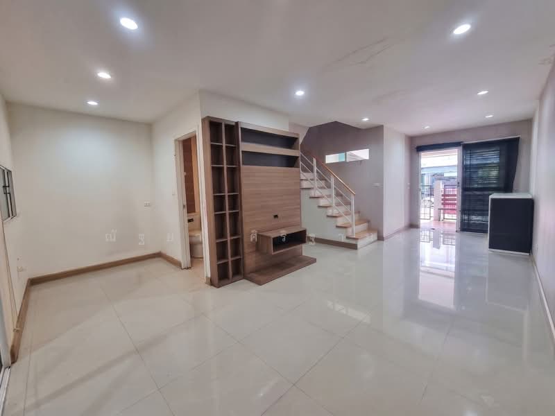 Pruksa Town Nexts Ramindra-Wongwaen, Bangkok, Phraya Suren Road, Bang Chun, Khlong Sam Wa, Bangkok, 3 Bedrooms, 100 sqm, Townhouse For Sale, by ณัฐยา ศิริฐานนท์, 500299385 - DDproperty.com
