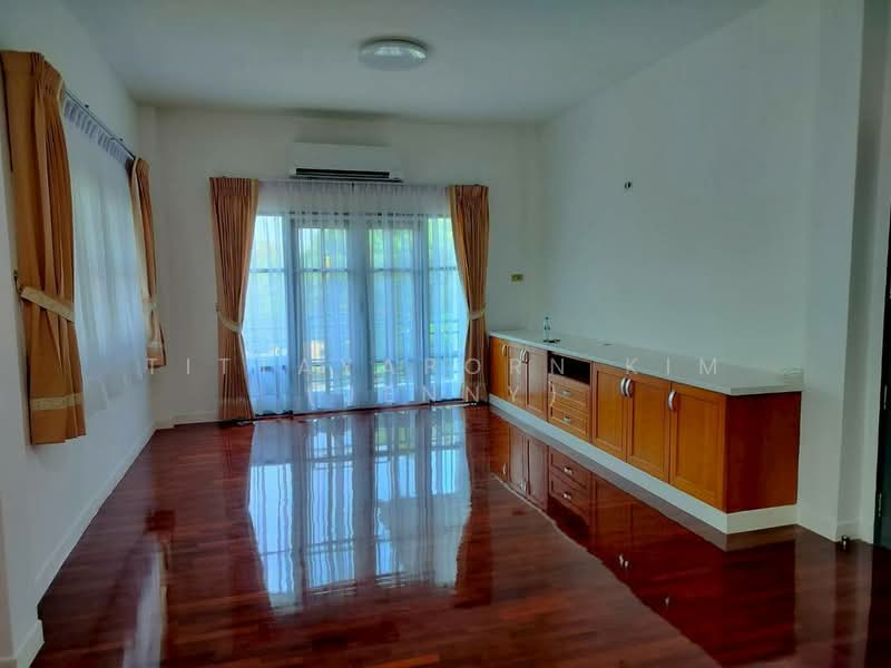Windmill Park, Samut Prakan, Windmill Park Village Road, Bangphli Yai, Bang Plee, Samut Prakan, 6 Bedrooms, 300 sqm, Single Detached House For Rent, by Tittayaporn Kim (Jenny), 500299388 - DDproperty.com
