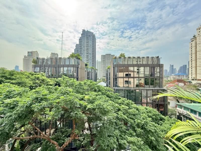 Raintree Village Apartment, Bangkok, 21 Soi Sukhumvit 41, Khlong Tan Nua, Watthana, Bangkok, 4 Bedrooms, 420 sqm, Condo For Rent, by Bangkok Residential, 500299404 - DDproperty.com