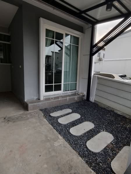 Golden Town Sathorn, Bangkok, Kanlapaphruek Road, Bangkhuntien, Chom Thong, Bangkok, 3 Bedrooms, 100 sqm, Townhouse For Rent, by Connex Property, 500299432 - DDproperty.com