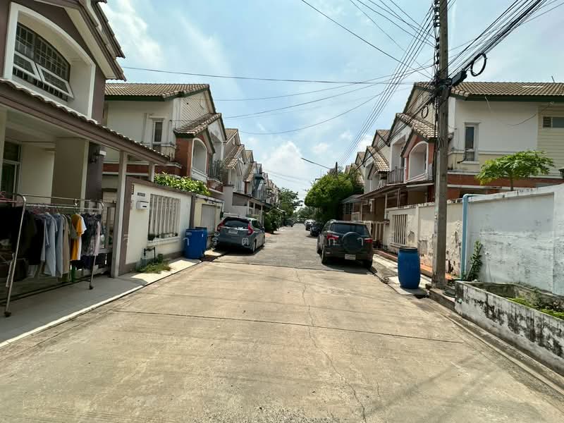 Warangkun Khlong 3 Village, Pathum Thani, Lam Luk Ka, Lam Luk Ka, Pathum Thani, 3 Bedrooms, 120 sqm, Townhouse For Sale, by วิดารัตน์ กาติ้ง, 500299467 - DDproperty.com