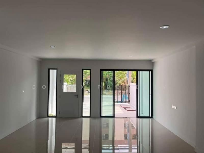 Deco Condominium Sukhumvit 70/5, Bangkok, Soi Prathumconka, Bang Na, Bangkok, 3 Bedrooms, 200 sqm, Condo For Rent, by Connex Property, 500299490 - DDproperty.com
