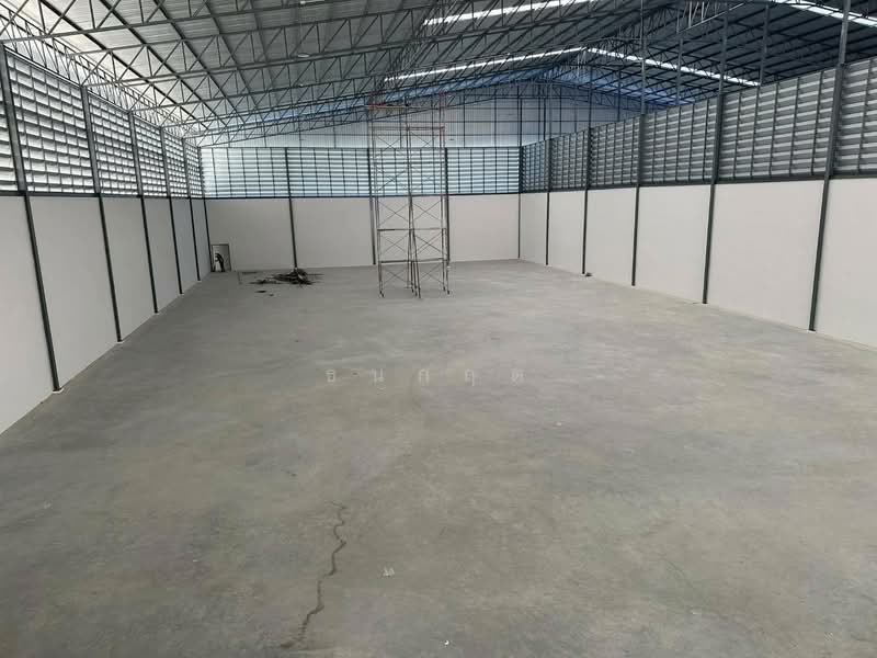 โกดังใหม่ให้เช่า พร้อมออฟฟิศ พื้นที่ 2,000 ตรม. ใกล้ พุทธมณฑลสาย 4 🚩ต.สวนหลวง อ.กระทุ่มเเบน, สมุทรสาคร, สวนหลวง, กระทุ่มแบน, สมุทรสาคร, 2,000 ตร.ม., โกดัง-โรงงาน ให้เช่า, โดย ธนกฤต, 500299508 - DDproperty.com