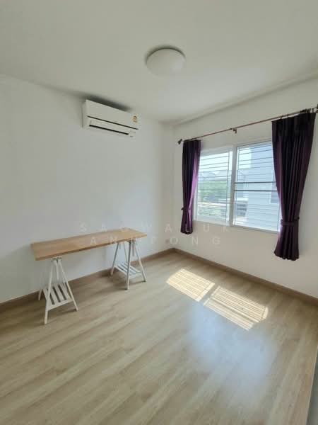 The Village 2 Bangna km.8 : เดอะ วิลเลจ 2 บางนา กม.8, สมุทรปราการ, ซอยมหาชัย ถนนบางนา-ตราด, บางพลีใหญ่, บางพลี, สมุทรปราการ, 140 ตร.ม., บ้านแฝด ให้เช่า, โดย Saowaluk Anupong, 500299509 - DDproperty.com