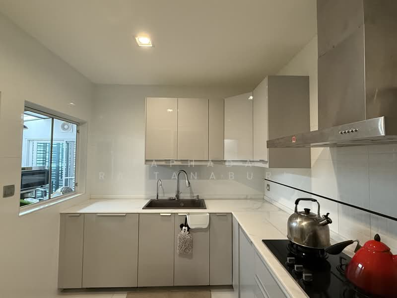 Mantana Onnut-Wongwaen 5, Bangkok, Kanchanaphisek Road, Dok Mai, Prawet, Bangkok, 4 Bedrooms, 300 sqm, Single Detached House For Rent, by Paphada Rattanaburi, 500299520 - DDproperty.com