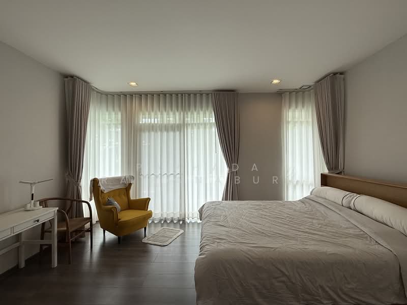 Mantana Onnut-Wongwaen 5, Bangkok, Kanchanaphisek Road, Dok Mai, Prawet, Bangkok, 4 Bedrooms, 300 sqm, Single Detached House For Rent, by Paphada Rattanaburi, 500299520 - DDproperty.com