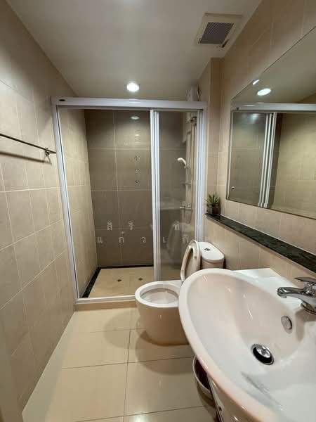 Baan Klang Muang Urbanion Kaset - Nawamin 2, Bangkok, Lat Pla Khao Road, Anusaowari, Bang Khen, Bangkok, 3 Bedrooms, 170 sqm, Townhouse For Rent, by สิรินทร์ แก้วเกิด, 500299551 - DDproperty.com