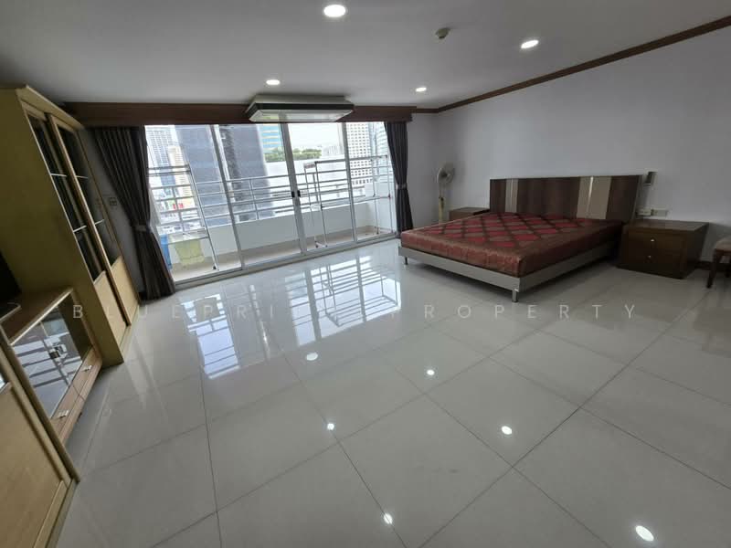 Wattana Heights, Bangkok, Sukhumvit Road, Khlongtoei Nua, Watthana, Bangkok, 3 Bedrooms, 330 sqm, Condo For Sale, by Blueprint Property, 500299556 - DDproperty.com