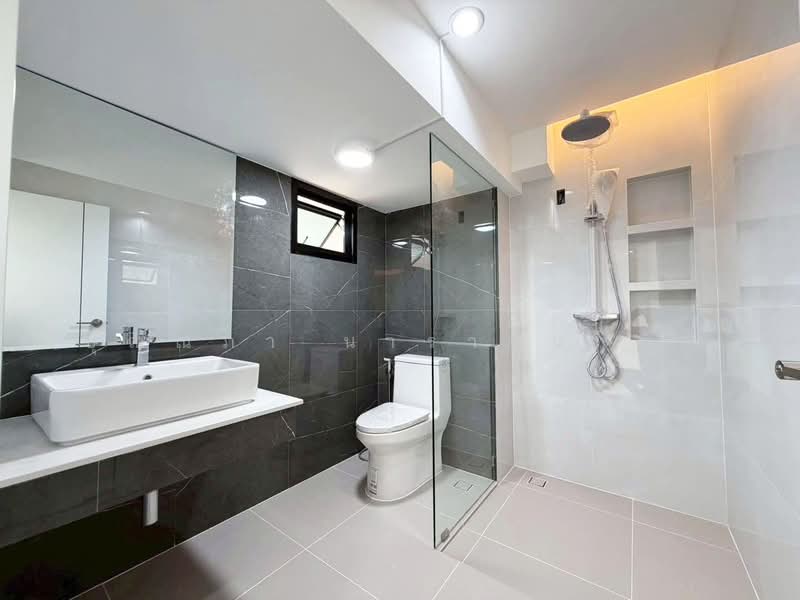 ทาวน์โฮม 4.5 ชั้น ถนนสุขุมวิท 101, Bangkok, สุขุมวิท, Phra Kanong Nua, Watthana, Bangkok, 4 Bedrooms, 350 sqm, Townhouse For Sale, by ปุณณภา นารานนทชัย, 500299565 - DDproperty.com