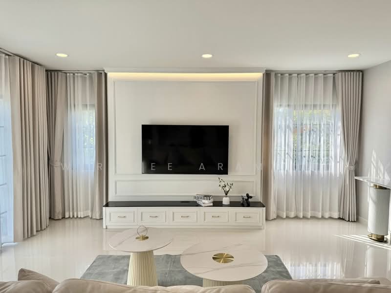 Centro Bangna, Samut Prakan, 111 Soi 3, Bang Kaeo, Bang Plee, Samut Prakan, 4 Bedrooms, 303 sqm, Single Detached House For Rent, by Wiratee Aramrun, 500299572 - DDproperty.com