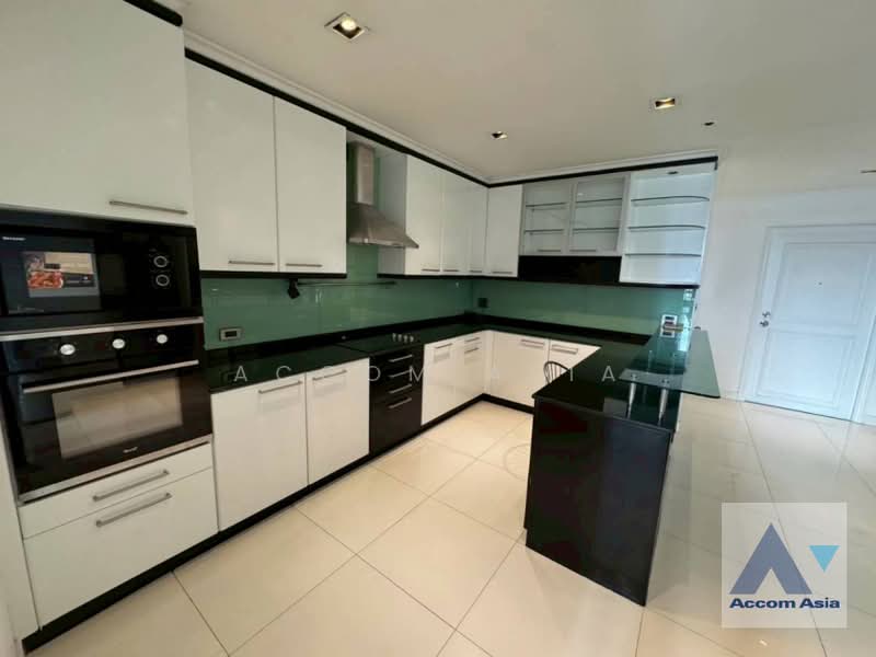 Kallista Mansion, Bangkok, 64 Soi Sukhumvit 11, Khlongtoei Nua, Watthana, Bangkok, 3 Bedrooms, 315 sqm, Condo For Rent, by Accom Asia, 500299574 - DDproperty.com