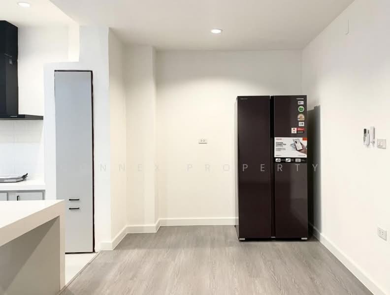Baan Klang Muang Ladprao-Yothin Phatthana, Bangkok, Soi Baan Klang Muang Ladprao-Yothin Phatthana, Lat Phrao, Lat Phrao, Bangkok, 3 Bedrooms, 180 sqm, Townhouse For Rent, by Connex Property, 500299584 - DDproperty.com