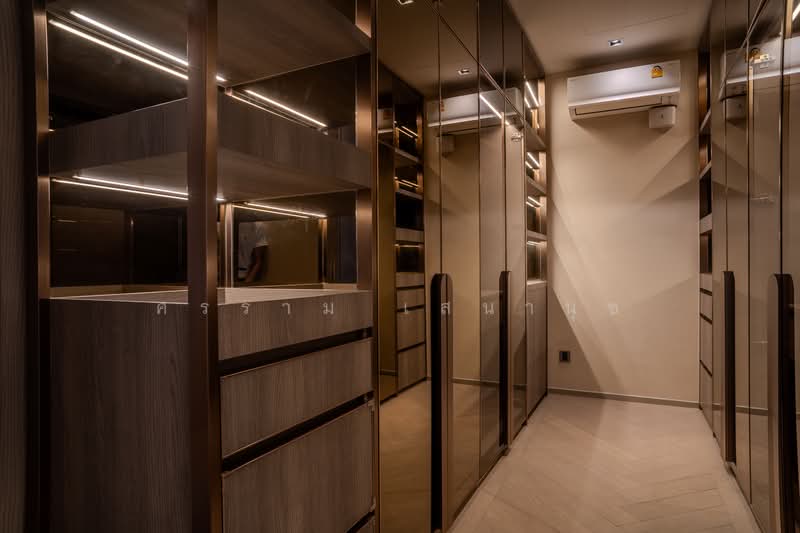 The Reserve Sathorn, Bangkok, Thanon Suan Phlu, Thung Maha Mek, Sathon, Bangkok, 4 Bedrooms, 182 sqm, Condo For Sale, by ศรราม เสนานุช, 500299602 - DDproperty.com