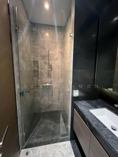 28 Chidlom, Bangkok, 28 Chit Lom Alley, Lumphini, Pathum Wan, Bangkok, 2 Bedrooms, 75 sqm, Condo For Rent, by Decalf Simon, 500299619 - DDproperty.com