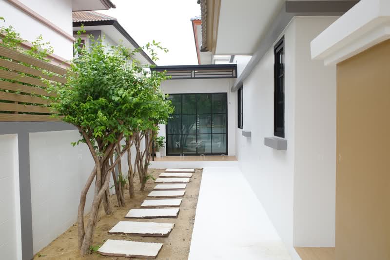 Royal Park Ville Suwinthawong : โรยัล ปาร์ค วิลล์ สุวินทวงศ์, กรุงเทพ, ถนนสุวินทวงศ์, ลำผักชี, หนองจอก, กรุงเทพ, 200 ตร.ม., บ้านเดี่ยว ขาย, โดย นภัสศรณ์ วงศ์สินไทยกร (นันท์), 500299630 - DDproperty.com