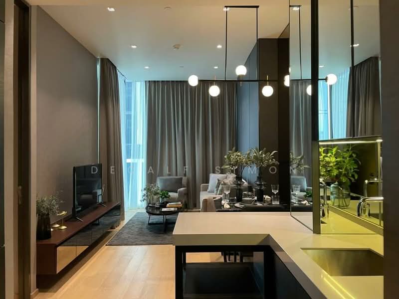 28 Chidlom, Bangkok, 28 Chit Lom Alley, Lumphini, Pathum Wan, Bangkok, 1 Bedroom, 47 sqm, Condo For Rent, by Decalf Simon, 500299672 - DDproperty.com