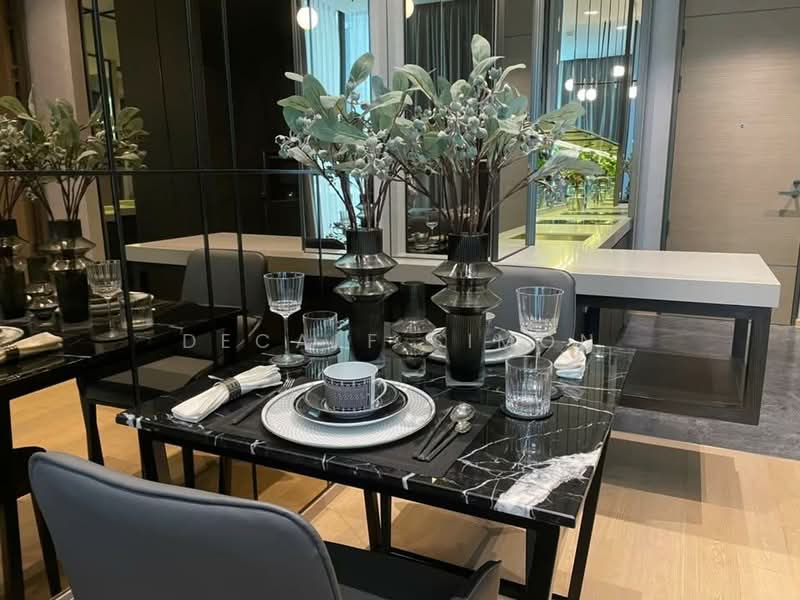 28 Chidlom, Bangkok, 28 Chit Lom Alley, Lumphini, Pathum Wan, Bangkok, 1 Bedroom, 47 sqm, Condo For Rent, by Decalf Simon, 500299672 - DDproperty.com