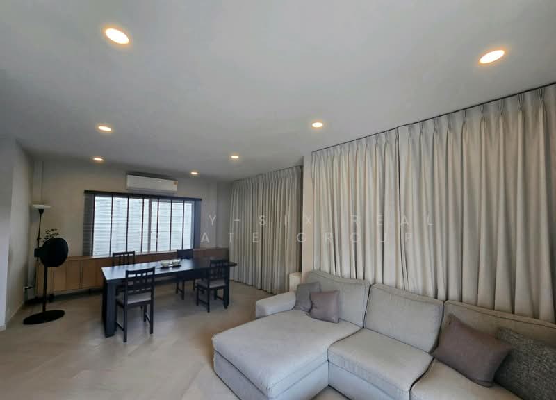 Centro Phahol-Vibhavadi 2, Pathum Thani, Klong 1 Khlong Luang, Khlong Nung, Khlong Luang, Pathum Thani, 4 Bedrooms, 190 sqm, Single Detached House For Rent, by Forty-Six Real Estate Group, 500299679 - DDproperty.com