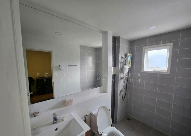 Centro Phahol-Vibhavadi 2, Pathum Thani, Klong 1 Khlong Luang, Khlong Nung, Khlong Luang, Pathum Thani, 4 Bedrooms, 190 sqm, Single Detached House For Rent, by Forty-Six Real Estate Group, 500299679 - DDproperty.com