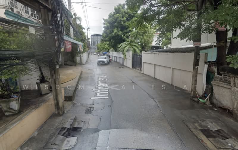 ขายที่ดิน ซอยอินทามระ 41 ขนาด 357 ตารางวา, กรุงเทพ, แขวงรัชดาภิเษก เขตดินแดง กรุงเทพมหานคร 10400, ดินแดง, กรุงเทพ, 1,428 ตร.ม., ที่ดิน ขาย, โดย Wisdom Real Estate, 500299688 - DDproperty.com