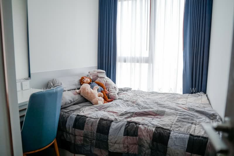IDEO MOBI Sukhumvit 81, Bangkok, 2097 Sukhumvit Road, Bang Chak, Phra Khanong, Bangkok, 2 Bedrooms, 52 sqm, Condo For Rent, by Nutnaree Nakkaew, 500299716 - DDproperty.com