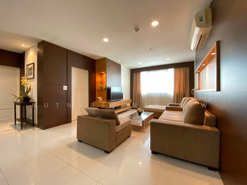 St Louis Grand Terrace : เซ็นต์ห ลุยส์ แกรนด์ เทอเรส, กรุงเทพ, ซอย สาทร 11 S Sathon Rd, ยานนาวา, สาทร, กรุงเทพ, 110 ตร.ม., คอนโด ให้เช่า, โดย Nutnaree Nakkaew, 500299731 - DDproperty.com
