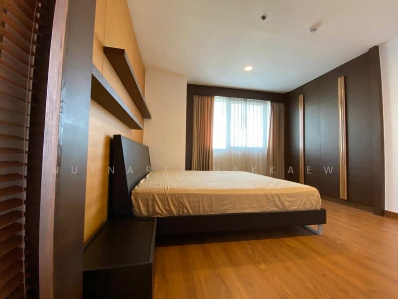 St Louis Grand Terrace, Bangkok, Soi Sathon 11 S Sathon Rd, Yan Nawa, Sathon, Bangkok, 2 Bedrooms, 110 sqm, Condo For Rent, by Nutnaree Nakkaew, 500299731 - DDproperty.com