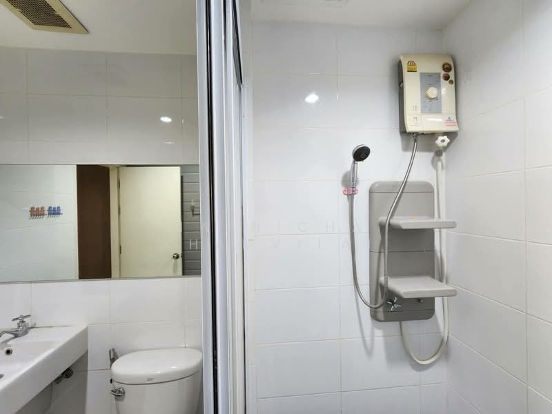 Aspire Sukhumvit 48, Bangkok, Sukhumvit Road, Phra Kanong, Khlong Toei, Bangkok, 1 Bedroom, 38 sqm, Condo For Sale, by Natnicha Khamvilai, 500299734 - DDproperty.com