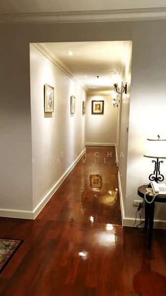 Piyathip Place, Bangkok, 24 Soi Prommitr, Khlong Tan Nua, Watthana, Bangkok, 4 Bedrooms, 572 sqm, Apartment For Rent, by Natnicha Khamvilai, 500299742 - DDproperty.com