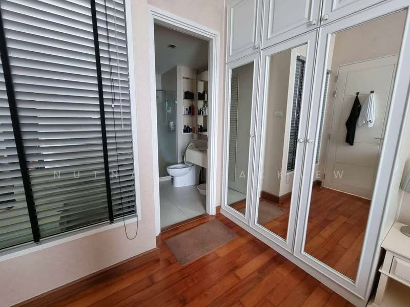 Ivy Sathorn 10, Bangkok, 88 Soi Sathorn 12, Sathorn Road, Silom, Bang Rak, Bangkok, 1 Bedroom, 41 sqm, Condo For Rent, by Nutnaree Nakkaew, 500299768 - DDproperty.com