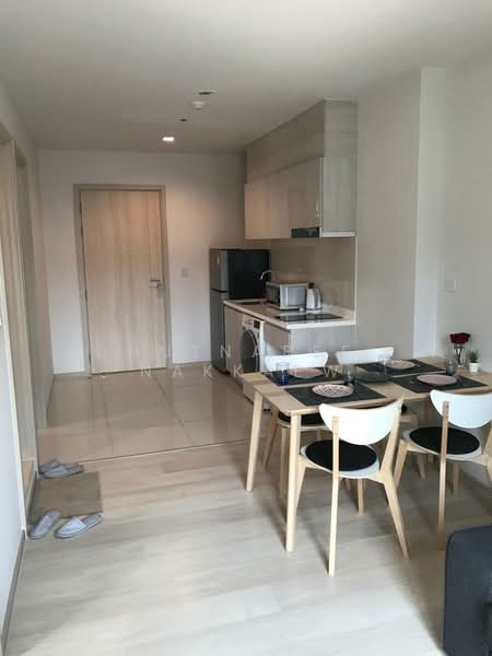 Life One Wireless, Bangkok, 1 Wireless Road, Lumphini, Pathum Wan, Bangkok, 2 Bedrooms, 45 sqm, Condo For Rent, by Nutnaree Nakkaew, 500299771 - DDproperty.com